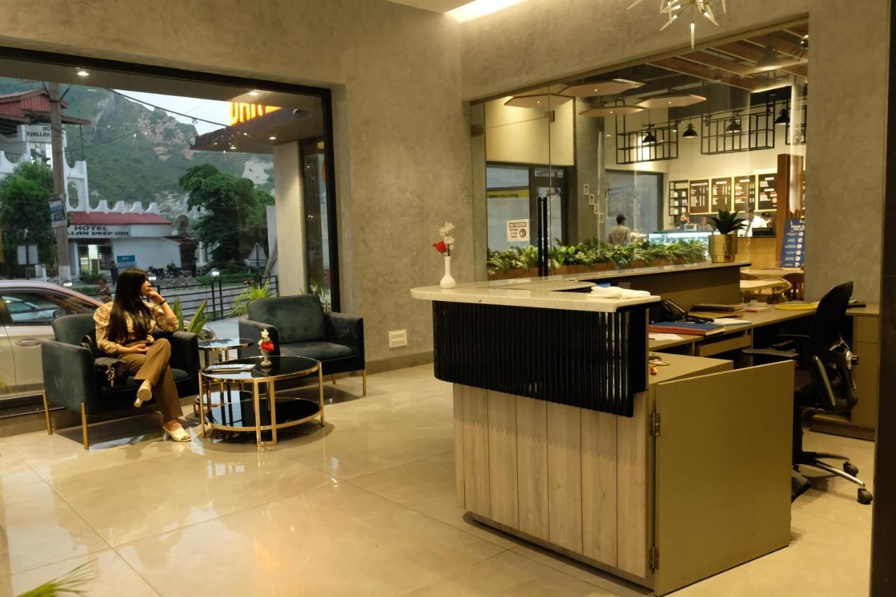 Black Mango Resort Kala Amb Dış mekan fotoğraf