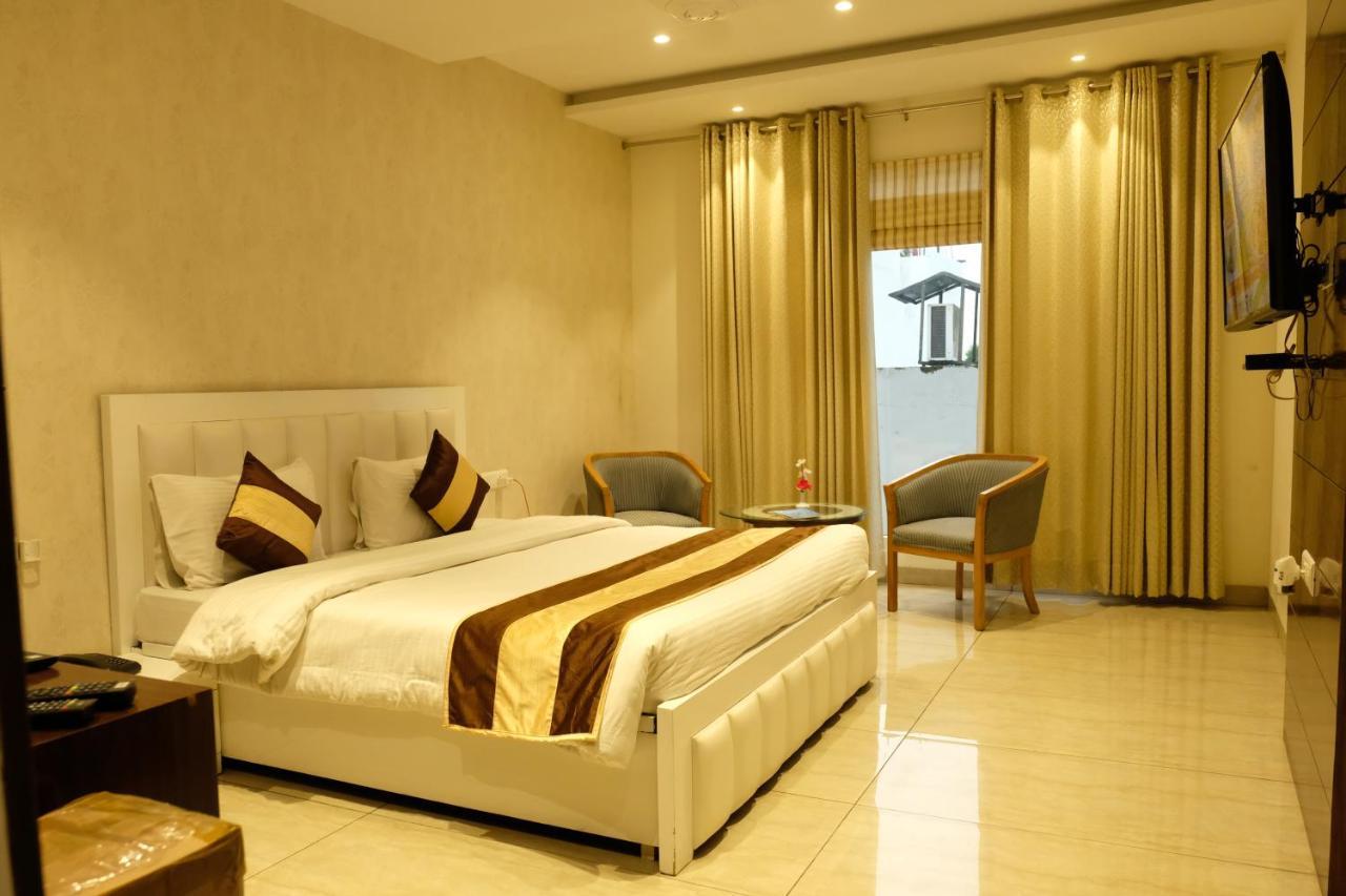 Black Mango Resort Kala Amb Dış mekan fotoğraf