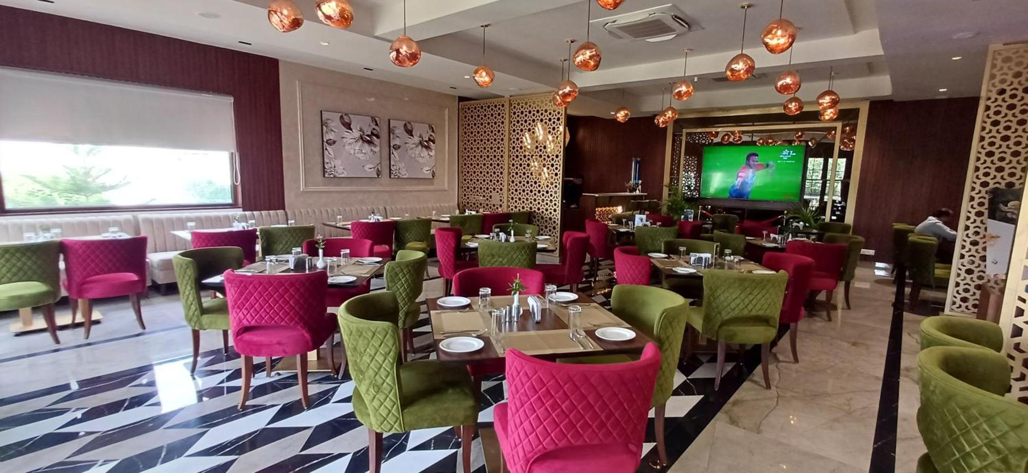 Black Mango Resort Kala Amb Dış mekan fotoğraf