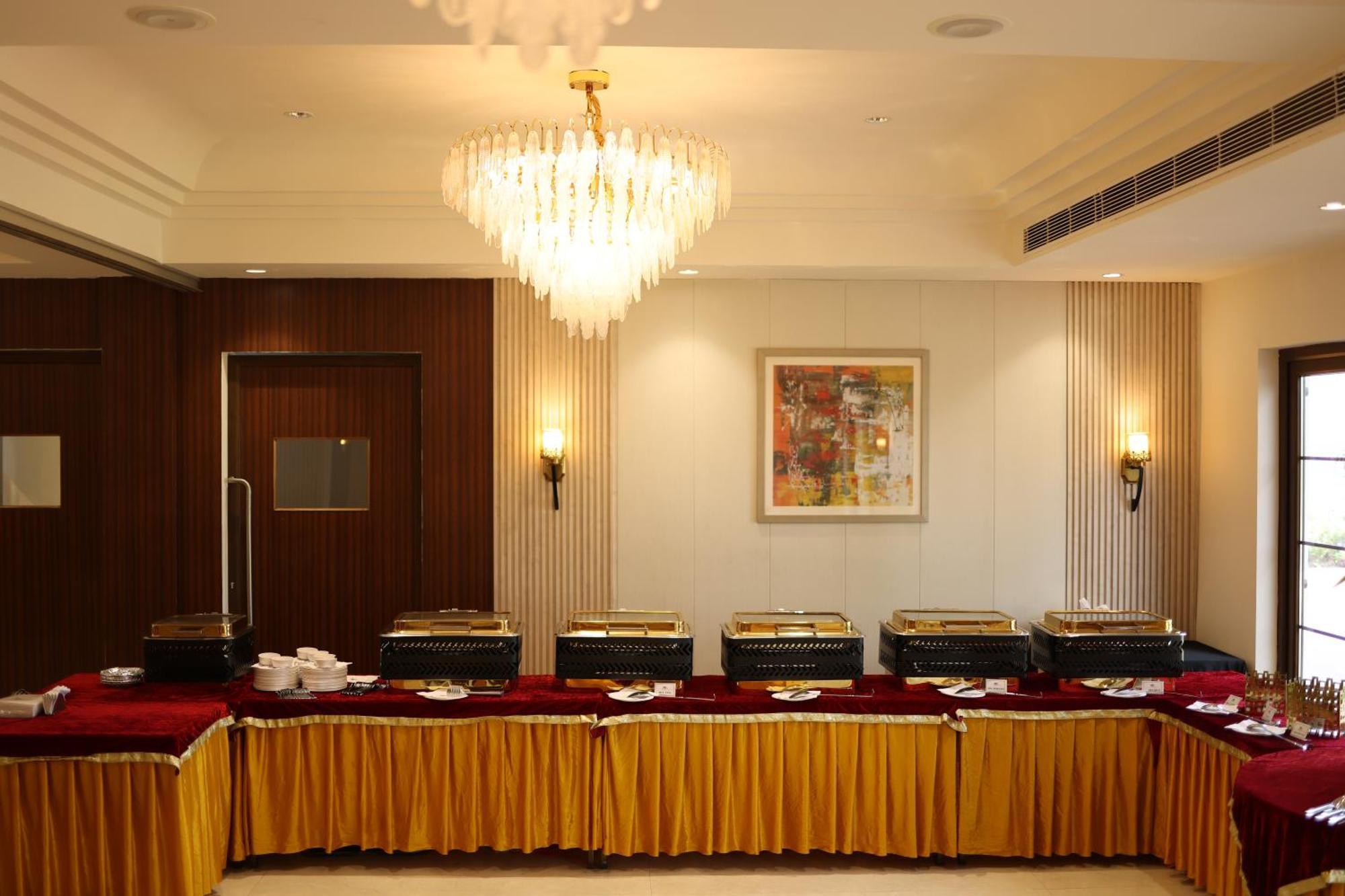 Black Mango Resort Kala Amb Dış mekan fotoğraf