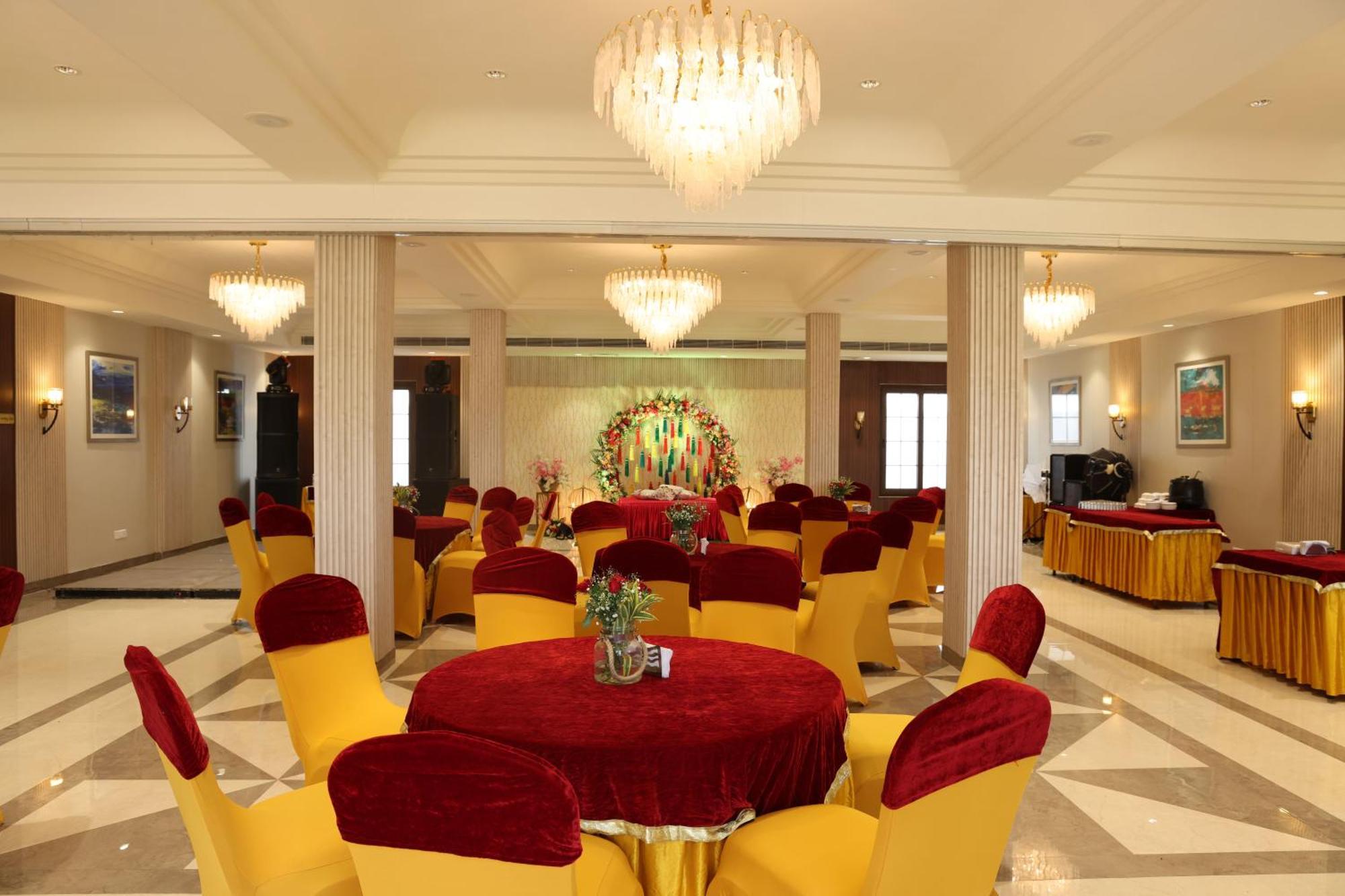 Black Mango Resort Kala Amb Dış mekan fotoğraf